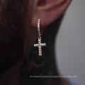 High Polish PVD Gold Plated Aretes Para Hombre Cubic Zirconia Brass Drop Cross Earrings